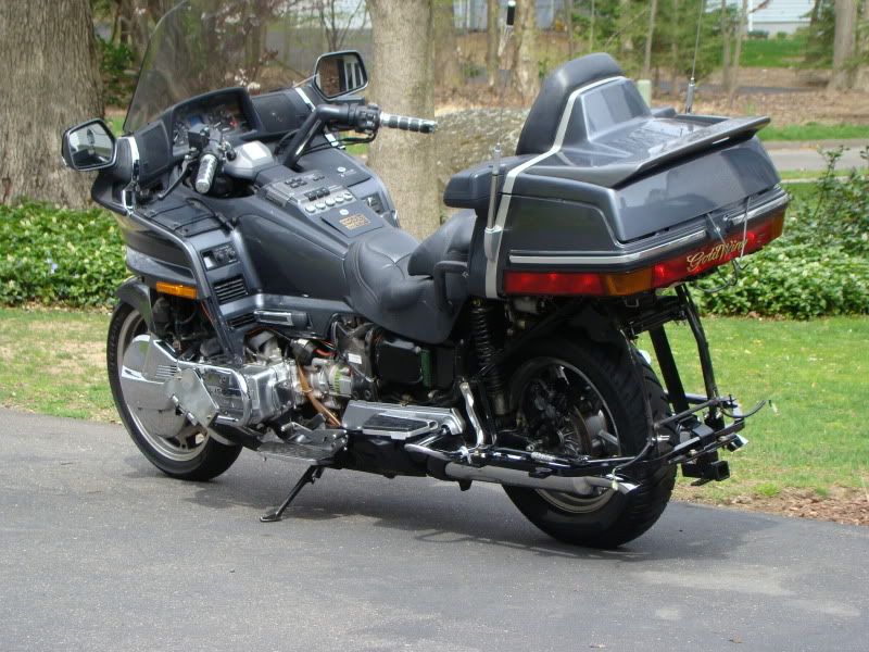 Converted Goldwing to trike with TowPac Kit (pic heavy) VTXOA